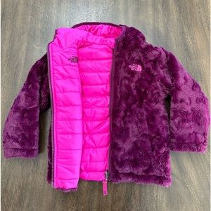The North Face girl’s reversible jacket, size 3T.